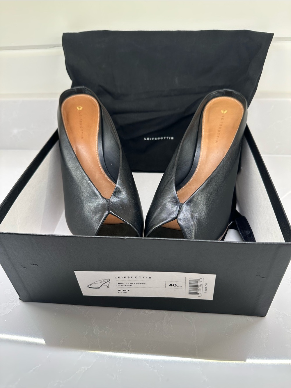Leifsdottir Inga Black Leather Mules. Size: 40 Women’s